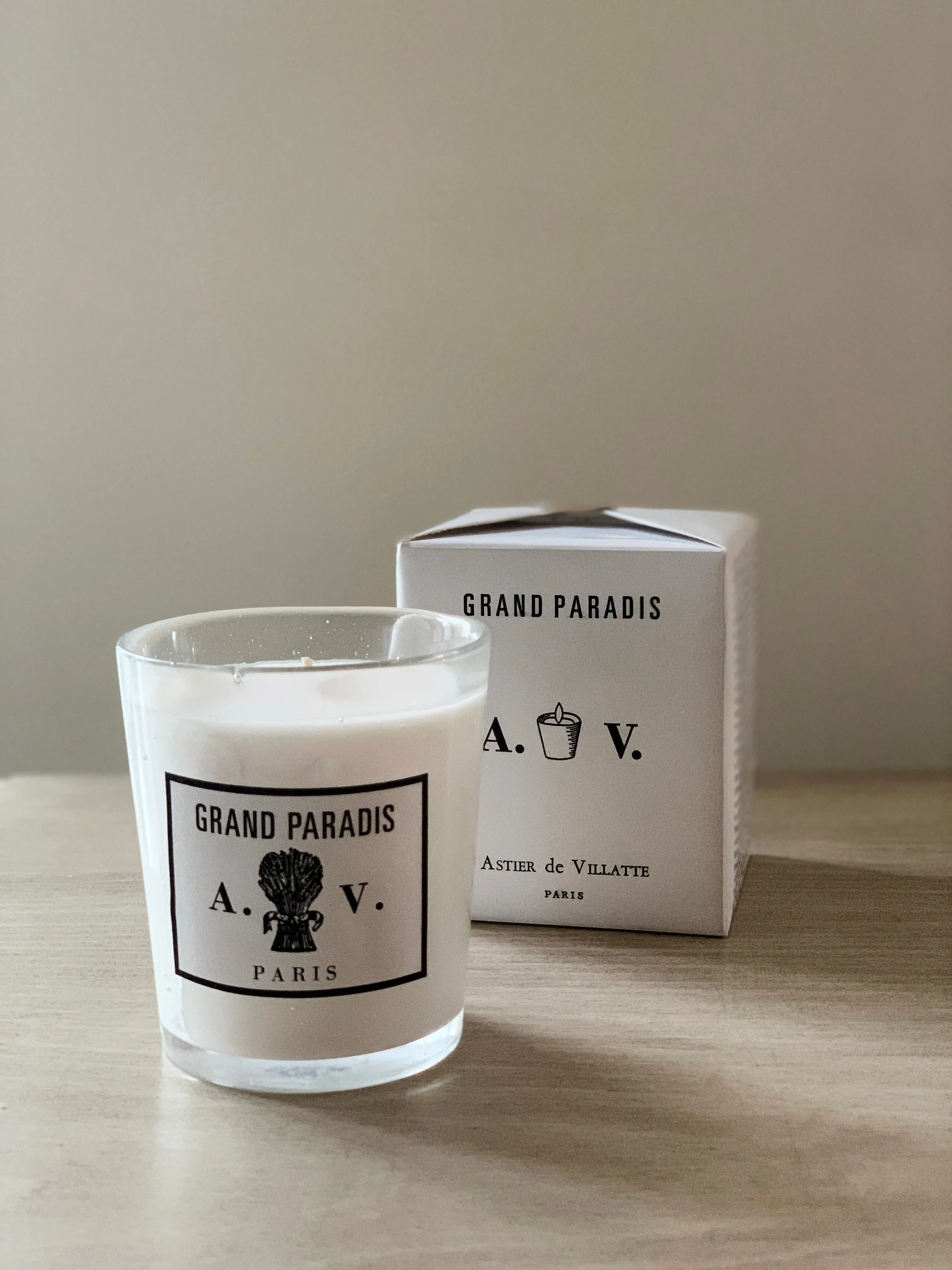 Grand Paradis Scented Candle