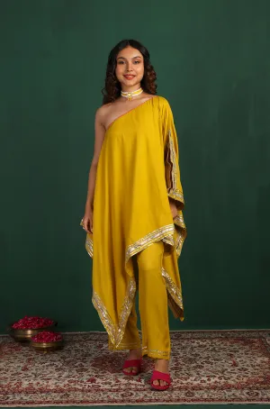 ROOH -Cyber Yellow  One-Shoulder Two Piece Set