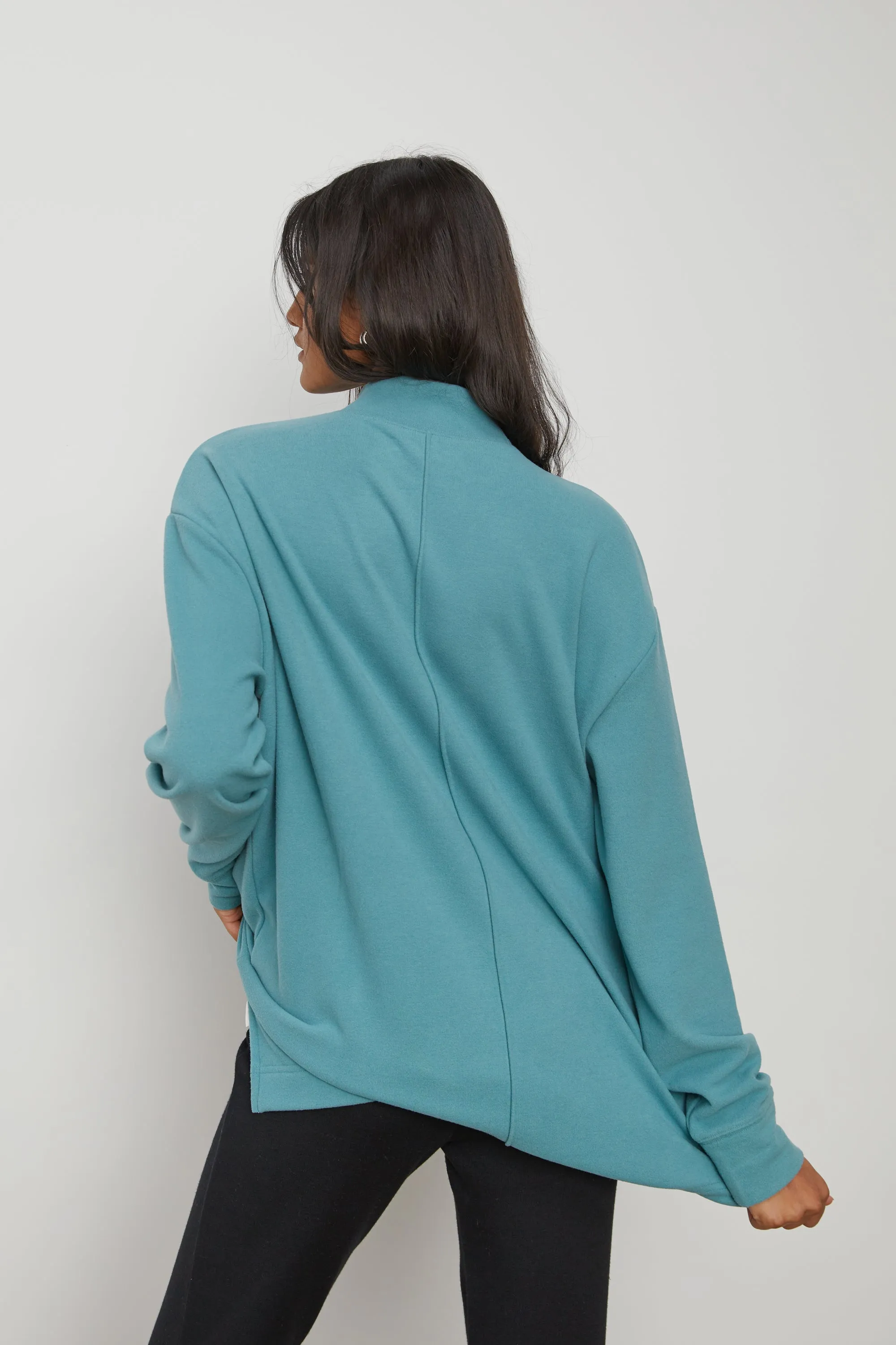 SOFT-FEEL MOCKNECK TOP